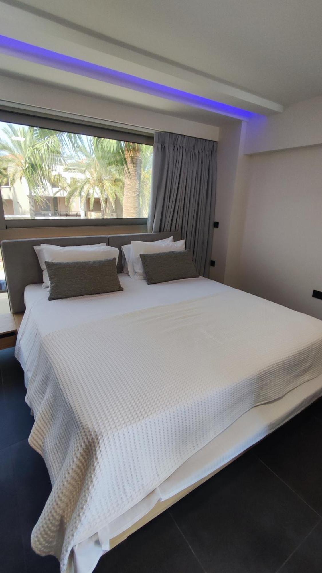 Summertime Signature Suites Agia Marina المظهر الخارجي الصورة