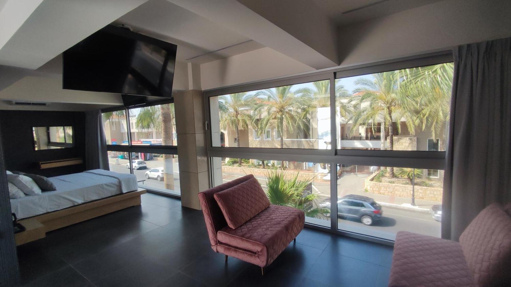 Summertime Signature Suites Agia Marina المظهر الخارجي الصورة