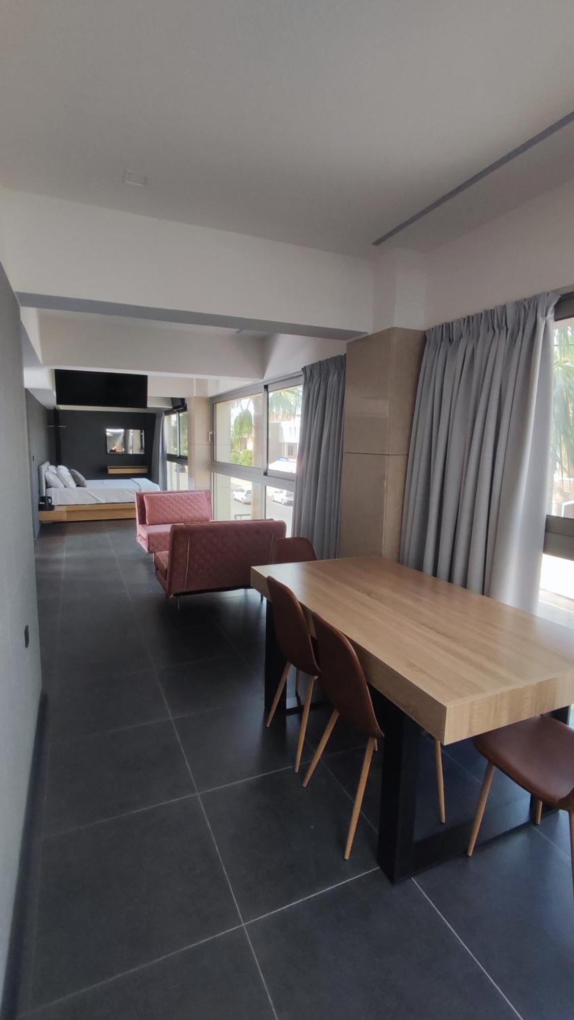 Summertime Signature Suites Agia Marina المظهر الخارجي الصورة
